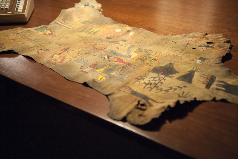 Hawk's map (Photo: Suzanne Tenner/SHOWTIME)